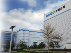 群創量產全球首款 高色飽筆電面板